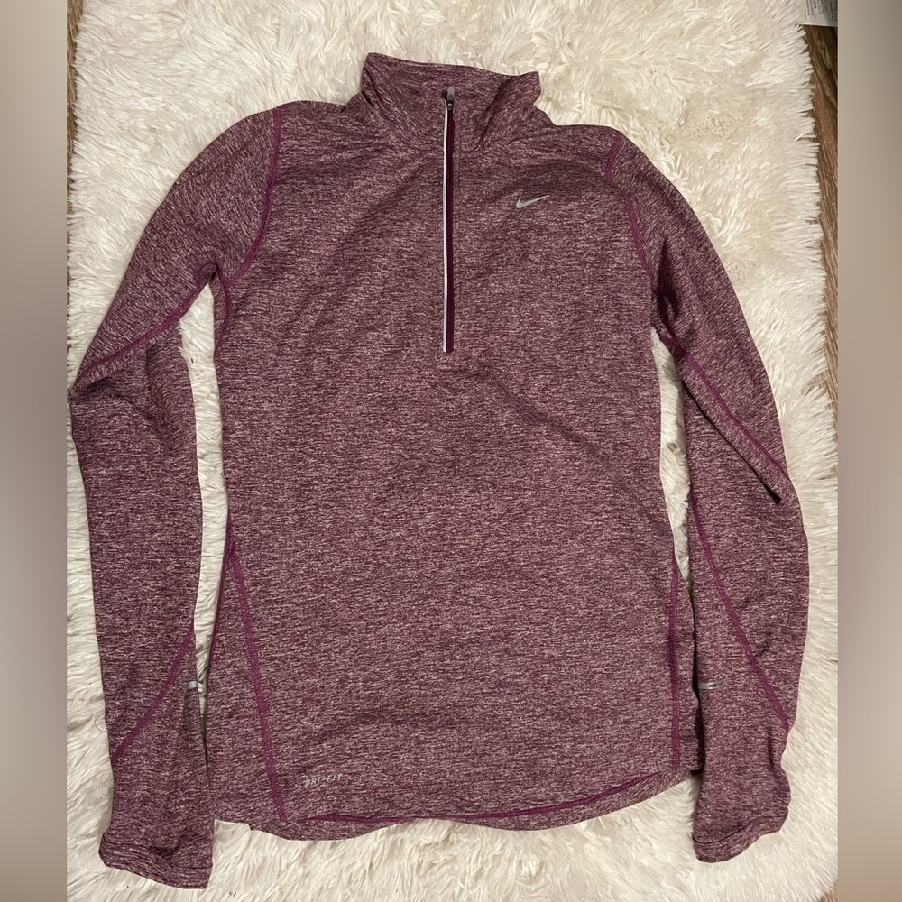 Women’s small Nike 1/4 zip